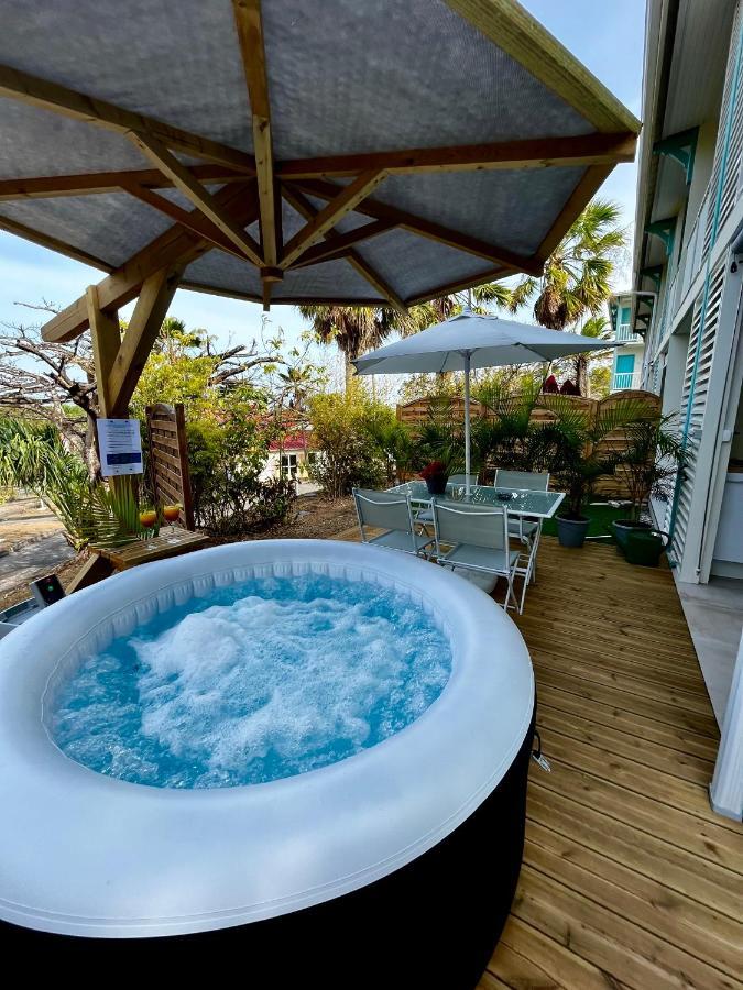 Nouveau Studio Chaleureux Avec Jacuzzi Prive & Piscine Ле-Диаман Экстерьер фото